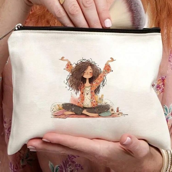 Yoga Canvas Makeup CreamTravel Bag - Picture 3 of 5